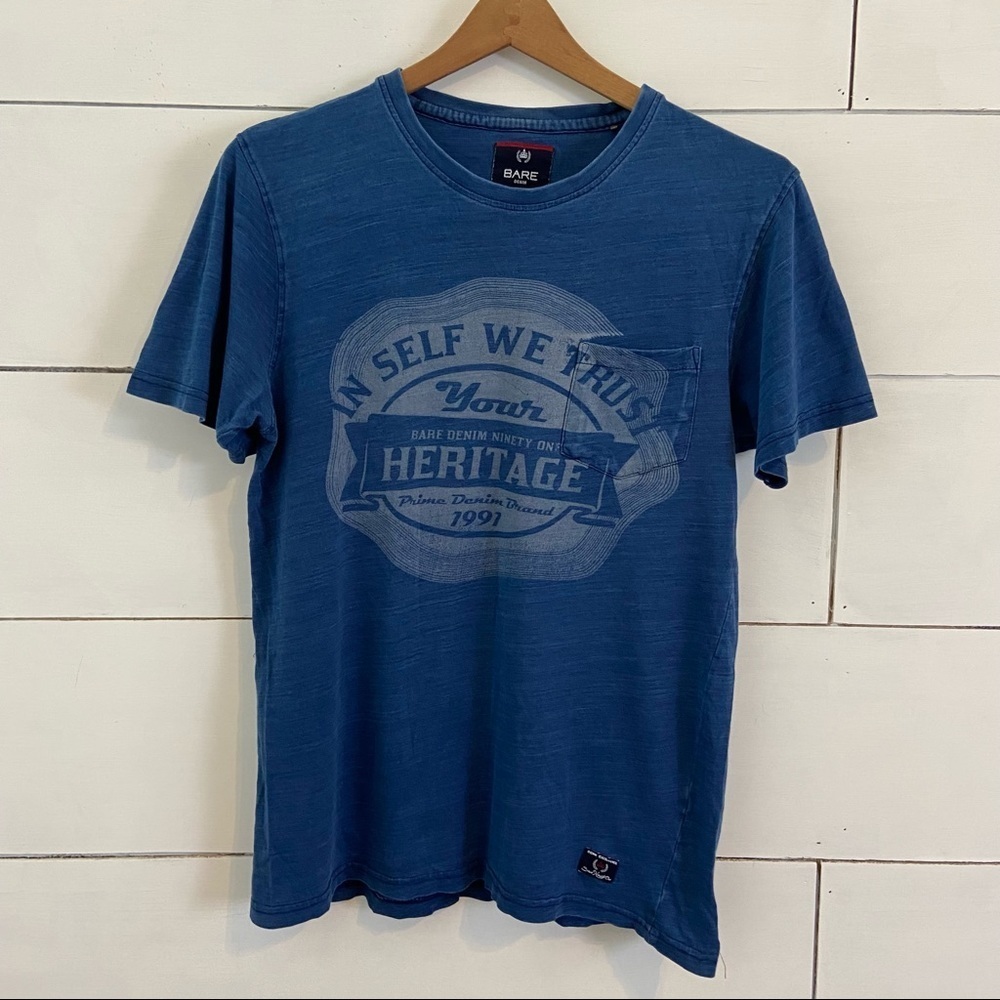 Bare Denim Heather Blue Graphic Tee Shirt. Size Small.